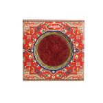 زعفران یک مثقالی کادویی خاتم که در بسته بندی شیک برای کادو دادن مناسب است.