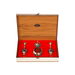 4 مثقال زعفران نگین درجه یک در قندان مسی پرداز، 2 عدد گلدان مسی پرداز در جعبه چوبی پک یادگار