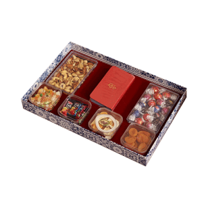 پک ویژه یلدا شماره 1، انتخابی حرفه‌ای شامل دیوان حافظ، آجیل درجه یک، حبه میوه‌های استوایی، میوه خشک، شکلات، لواشک و ... است که قابل سفارش سازمانی و شخصی سازی است